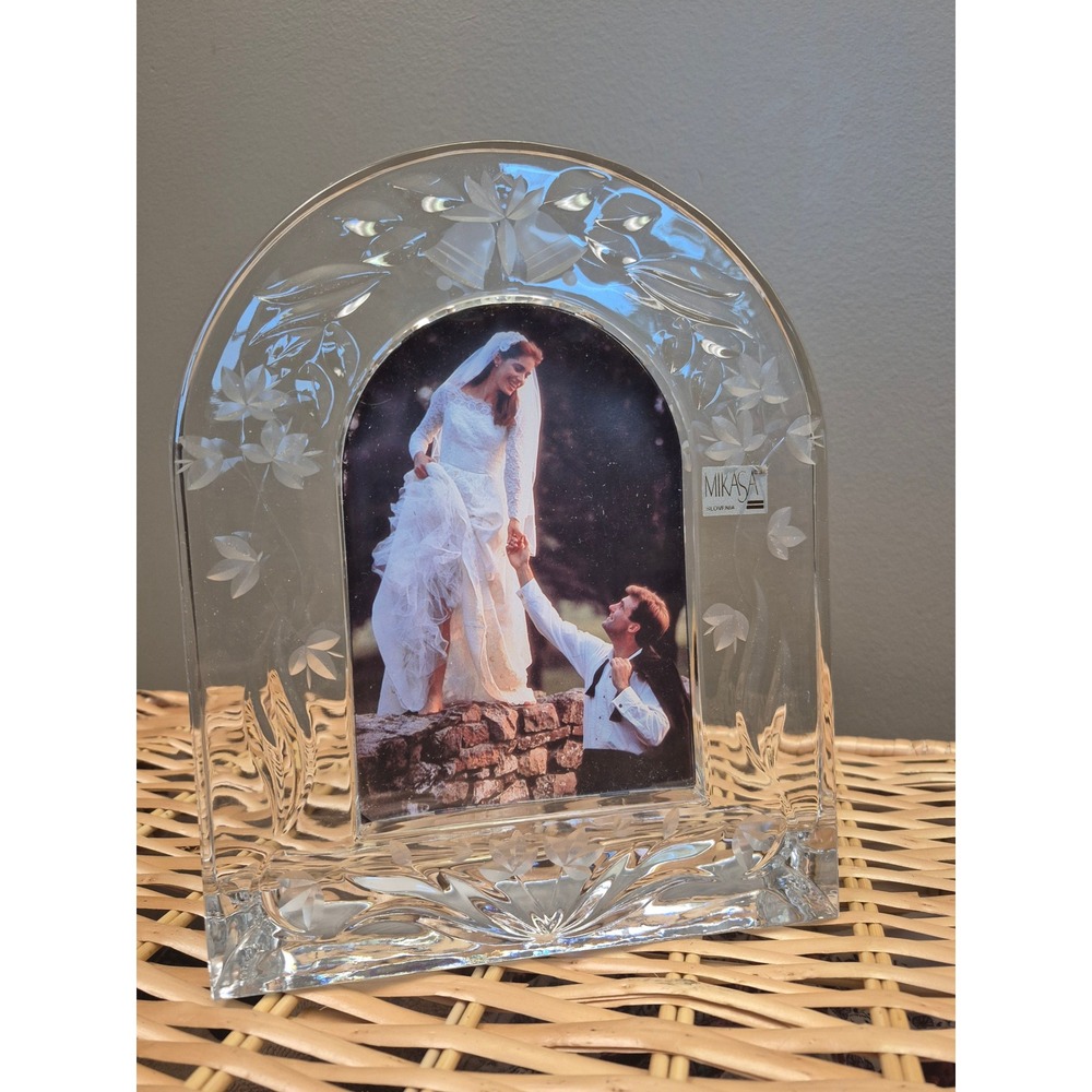 Mikasa Wedding Bells Cathedral Lead Crystal Picture Frame Slovenia Wedding Gift